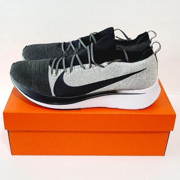 Nike Zoom Fly Flyknit BV6103-001 Running Shoes